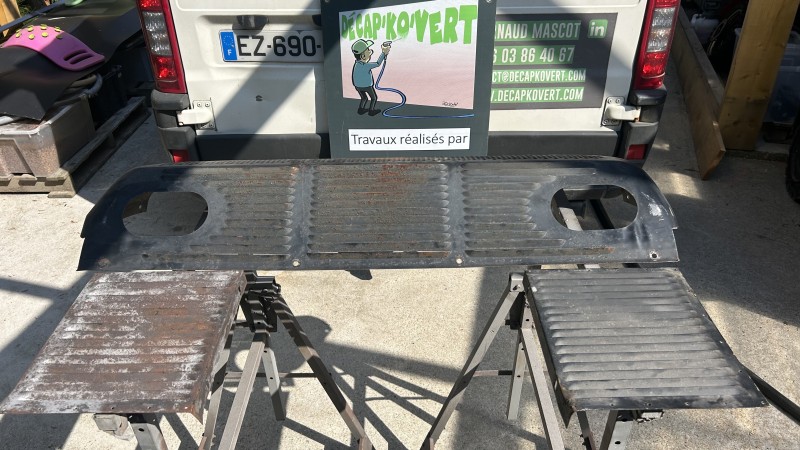 Aérogommage de pièces de Ferrari 308 GTS à Maromme proche Rouen 76